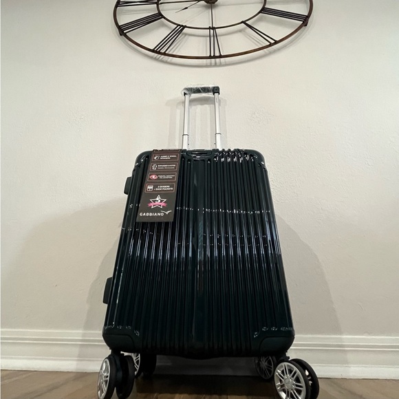 Gabbino Bags Hunter Green Gabbiano Hard 2 Carry On Luggage Wtsa